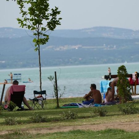 Hotel Familia Camping Balaton Balatonoszod Exteriér fotografie