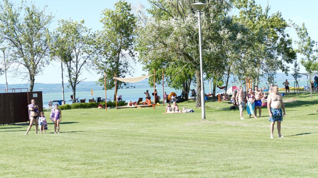 Hotel Familia Camping Balaton Balatonoszod Exteriér fotografie