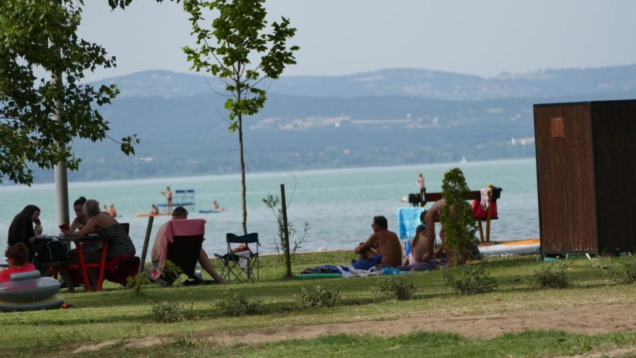 Hotel Familia Camping Balaton Balatonoszod Exteriér fotografie