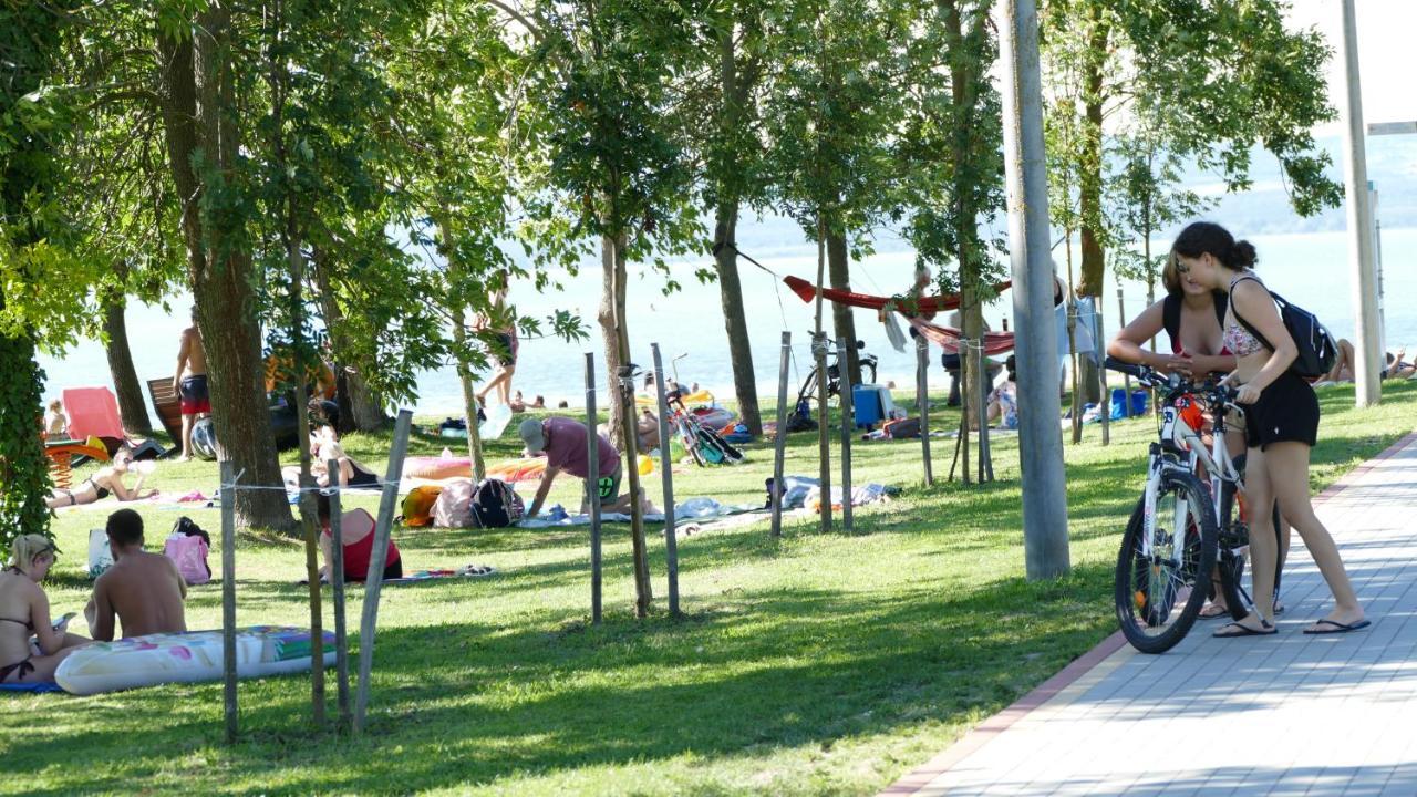 Hotel Familia Camping Balaton Balatonoszod Exteriér fotografie